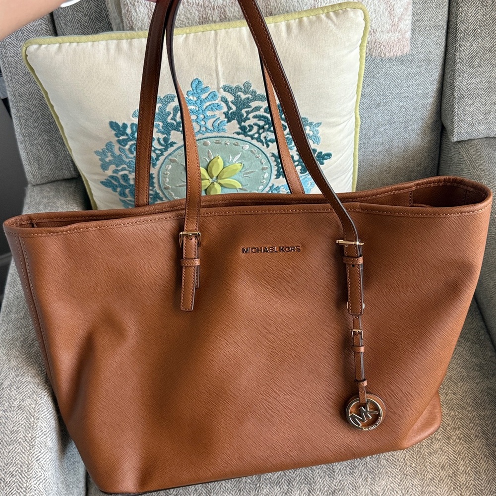 Michael Kors Tan Leather Shoulder Bag